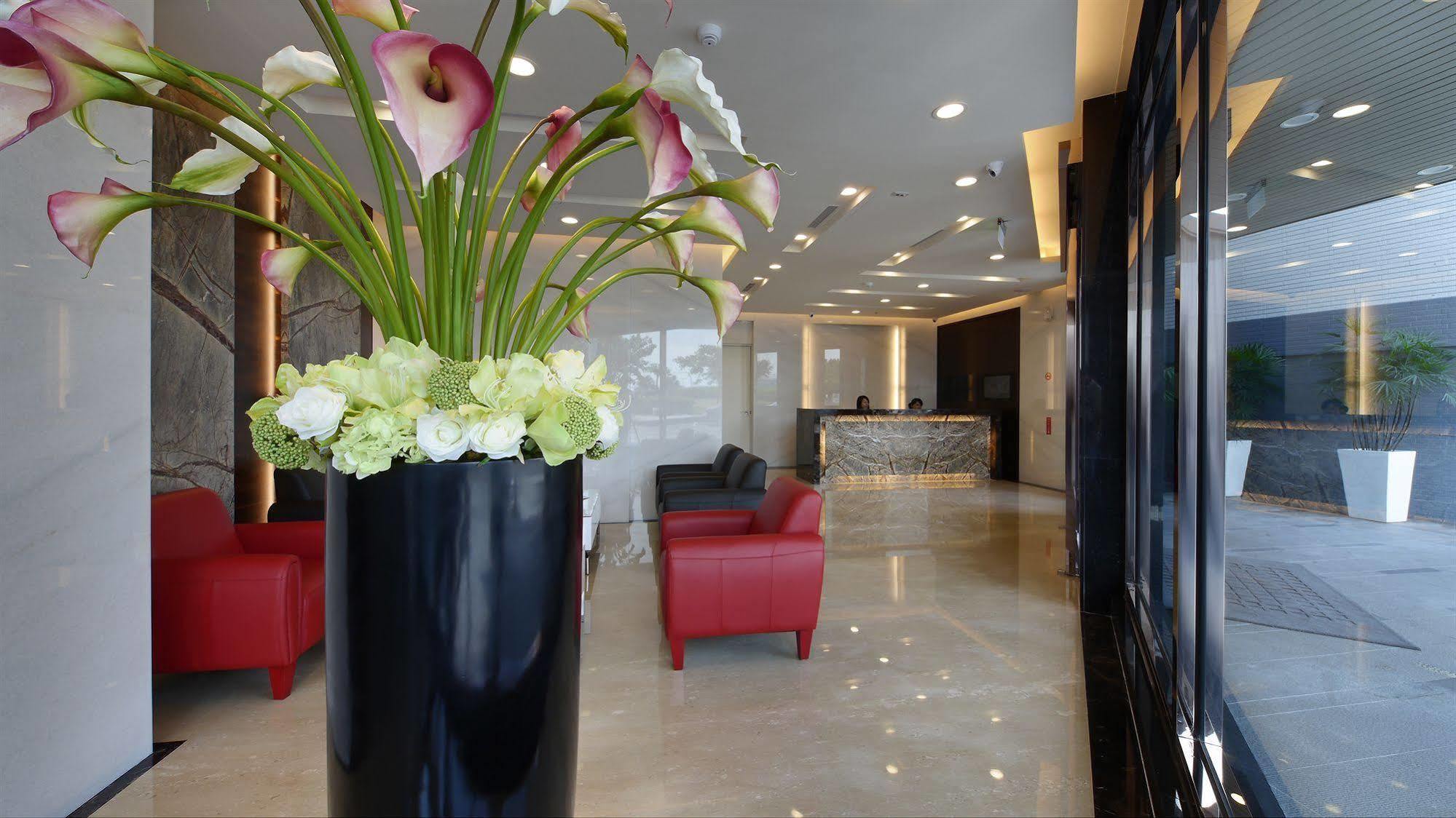 גאושיונג Watermark Hotel - Sizihwan מראה חיצוני תמונה