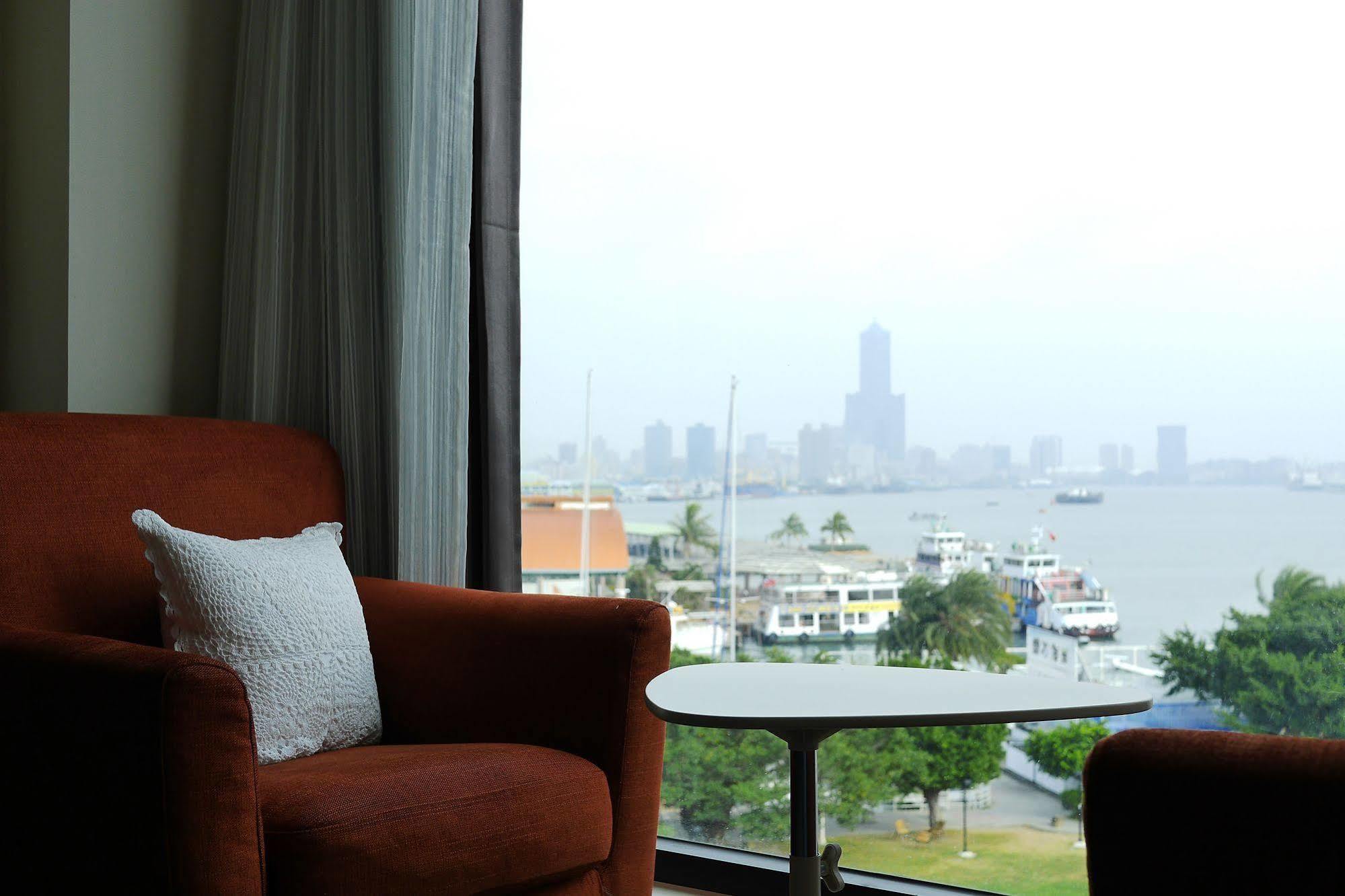 גאושיונג Watermark Hotel - Sizihwan מראה חיצוני תמונה
